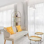 Aparthotel Ototo Stylish Living 4*